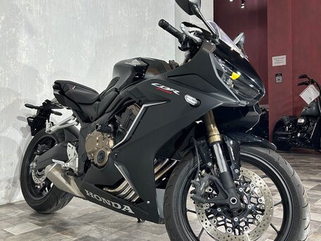 2022 Honda CBR 650R, чёрный, 978000 рублей, вид 4