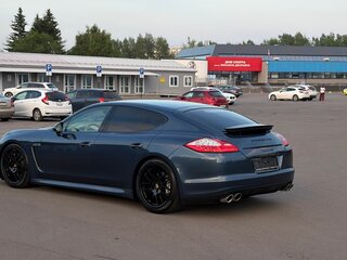 2011 Porsche Panamera 4S I, синий, 3200000 рублей, вид 3