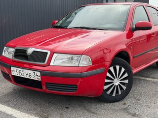 2010 Skoda Octavia I (A4) Рестайлинг, красный, 485000 рублей, вид 5