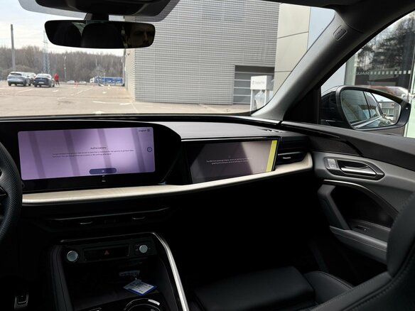 2025 Audi Q5 L III (GU), чёрный, 6490000 рублей - вид 37