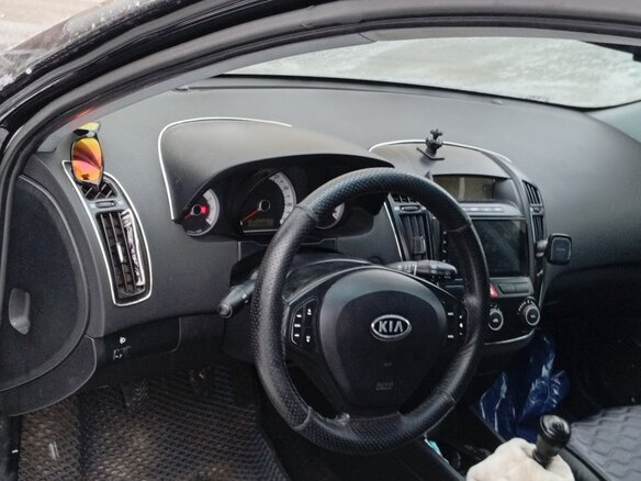 2009 Kia Ceed I, чёрный, 750000 рублей - вид 4