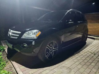2007 Mercedes-Benz M-Класс 320 II (W164), чёрный, 1250000 рублей, вид 1