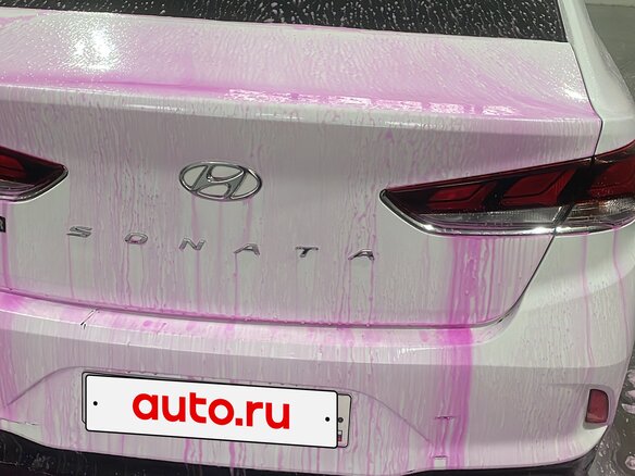 2018 Hyundai Sonata VII (LF) Рестайлинг, белый, 1980000 рублей - вид 1