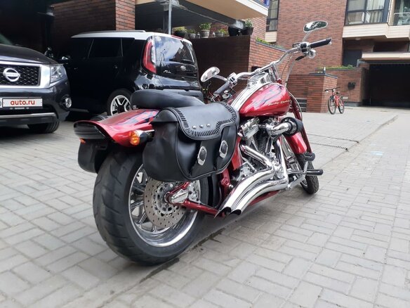 2007 Harley-Davidson CVO, красный - вид 1