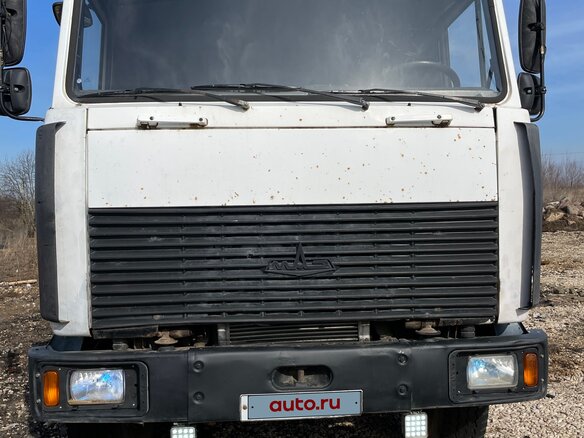 2009 МАЗ 5516, белый, 1100000 рублей