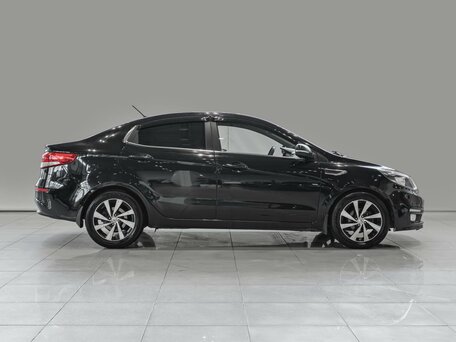 2015 Kia Rio III Рестайлинг, чёрный, 1250000 рублей, вид 5