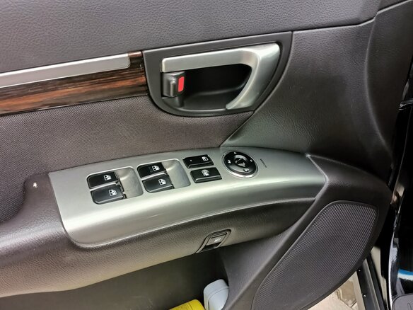 2011 Hyundai Santa Fe II Рестайлинг, чёрный, 1350000 рублей - вид 12