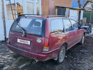 1993 Nissan Primera I (P10), пурпурный, 100000 рублей, вид 5