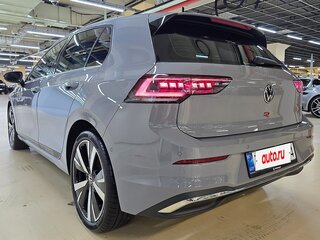 2026 Volkswagen Golf VIII Рестайлинг, серый, 3690099 рублей, вид 4