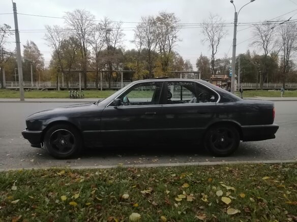 1993 BMW 5 серии 520i III (E34), синий - вид 3