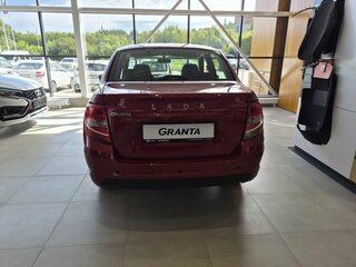 2026 Lada (ВАЗ) Granta I Рестайлинг, красный, 1238000 рублей, вид 5