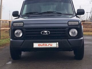 2019 Lada (ВАЗ) 2121 (4x4) Urban I Рестайлинг (2020), серебристый, 805000 рублей, вид 3