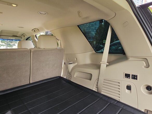 2018 Cadillac Escalade IV, синий, 6000000 рублей - вид 33