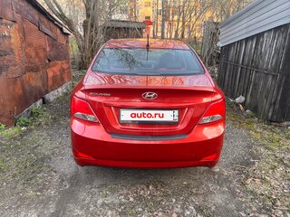 2016 Hyundai Solaris I Рестайлинг, красный, 960000 рублей, вид 4