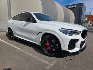 2021 BMW X6 40i III (G06), белый, 7500000 рублей, вид 1