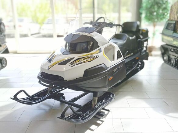2021 Stels Viking 800, белый