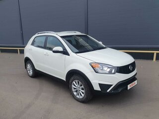 2013 SsangYong Actyon II Рестайлинг, белый, 820000 рублей, вид 1