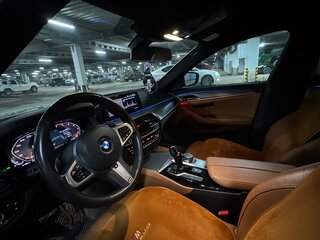2019 BMW 5 серии 530i xDrive VII (G30/G31/G38), белый, 4750000 рублей, вид 4