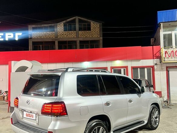 2008 Lexus LX 570 III, серебристый, 2950000 рублей - вид 5
