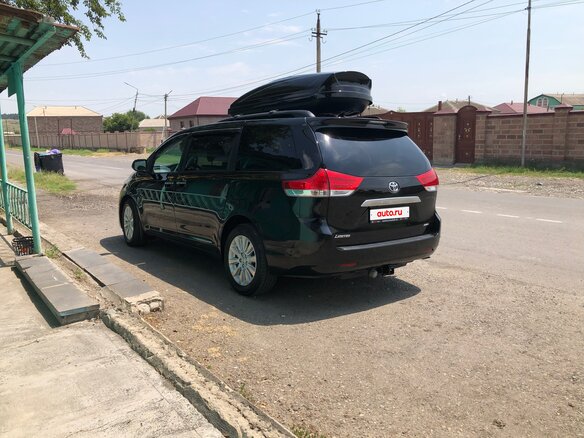 2012 Toyota Sienna III, чёрный, 2535000 рублей - вид 16