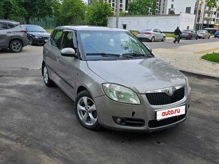 2008 Skoda Fabia II, серый, 460000 рублей, вид 4