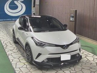 2018 Toyota C-HR I, белый, 2330000 рублей, вид 2