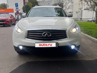 2013 Infiniti QX70, белый, 2100000 рублей, вид 2