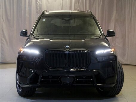 BMW X7 I (G07) Рестайлинг