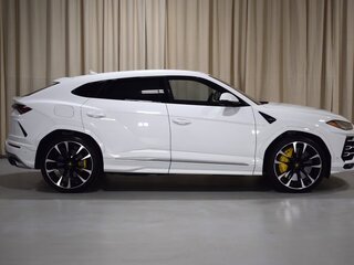 2022 Lamborghini Urus I, белый, 30816330 рублей, вид 3