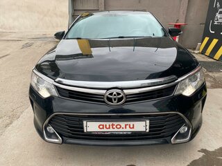 2017 Toyota Camry VII (XV50) Рестайлинг 2, чёрный, 1850000 рублей, вид 1