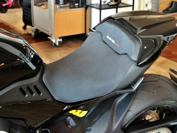 2024 Ducati Diavel V4, чёрный, 3400000 рублей - вид 14