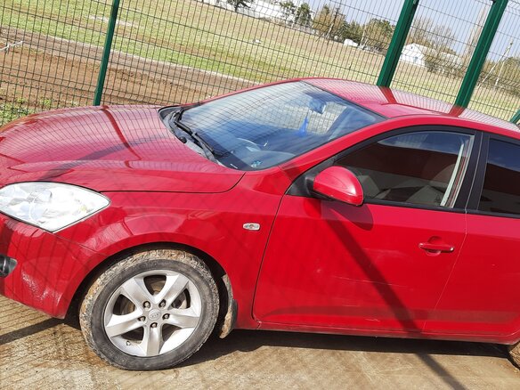 2008 Kia Ceed I, красный, 800000 рублей - вид 7
