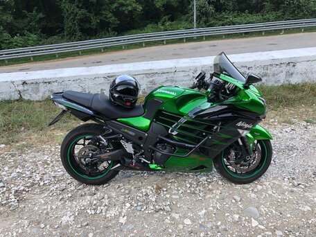 2017 Kawasaki ZZR 1400, зелёный, 1800000 рублей, вид 2