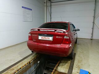 2005 Ford Focus I Рестайлинг (North America), пурпурный, 385000 рублей, вид 2