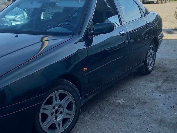 1998 Lancia Kappa, зелёный, 180000 рублей - вид 1