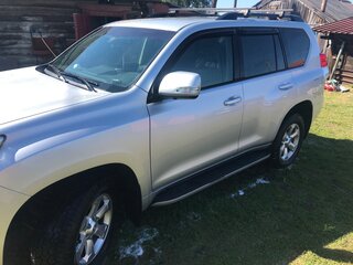 2011 Toyota Land Cruiser Prado 150 Series, серебристый, 2750000 рублей, вид 4