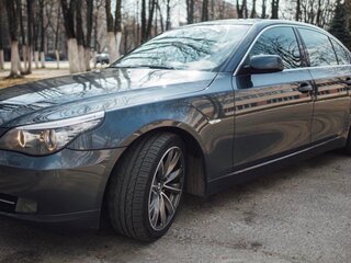 2008 BMW 5 серии 525i V (E60/E61) Рестайлинг, серый, 2500000 рублей, вид 5