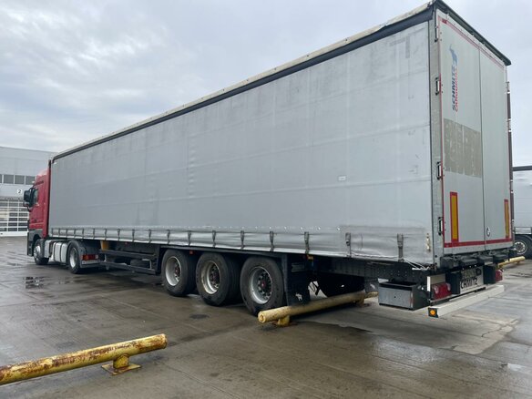 2018 Schmitz Cargobull 9084, серый, 2200000 рублей