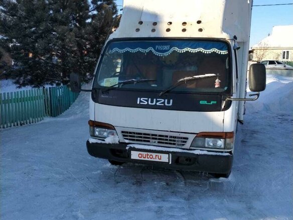 2002 Isuzu Elf (N-series), белый