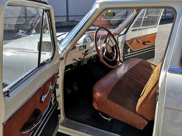 1960 ГАЗ 21 «Волга» 21В, белый, 2500000 рублей - вид 8