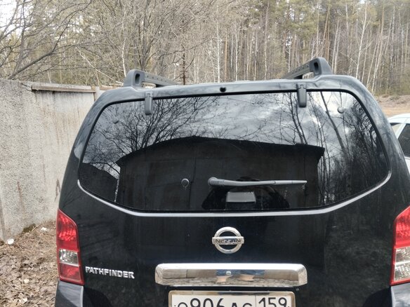 2012 Nissan Pathfinder III Рестайлинг, чёрный, 1570000 рублей - вид 5