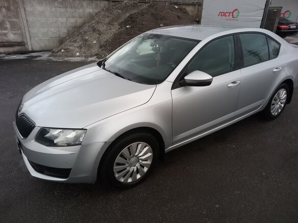 2014 Skoda Octavia III (A7), серебристый, 1350000 рублей
