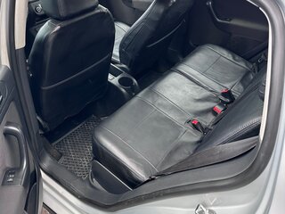 2012 Volkswagen Golf Plus II, жёлтый, 750000 рублей, вид 3