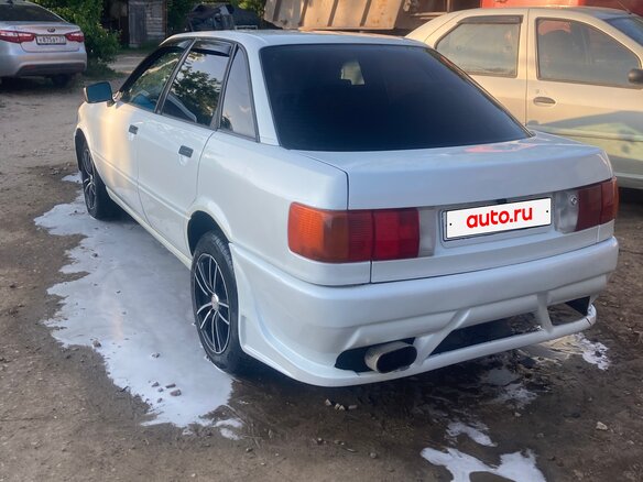 1988 Audi 80 IV (B3), белый, 400000 рублей - вид 4