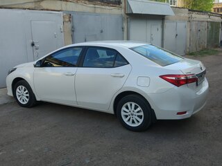 2015 Toyota Corolla XI (E160, E170, E180), белый, 1999000 рублей, вид 4