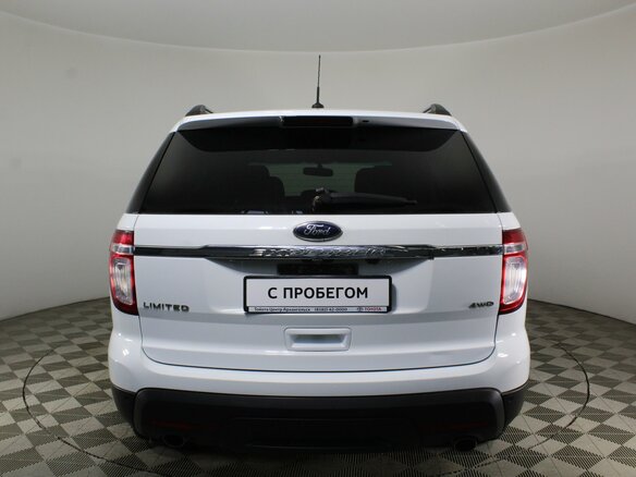 2015 Ford Explorer V, белый - вид 5