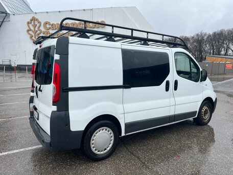 2009 Renault Trafic, белый, 1100000 рублей, вид 4
