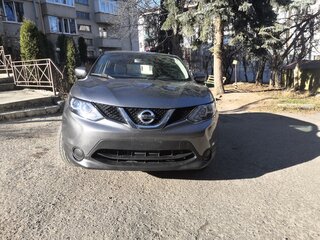 2017 Nissan Rogue Sport I, серый, 1500000 рублей, вид 4