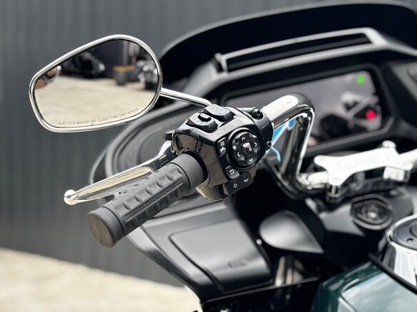 2024 Harley-Davidson Road Glide, зелёный, 3750000 рублей - вид 16