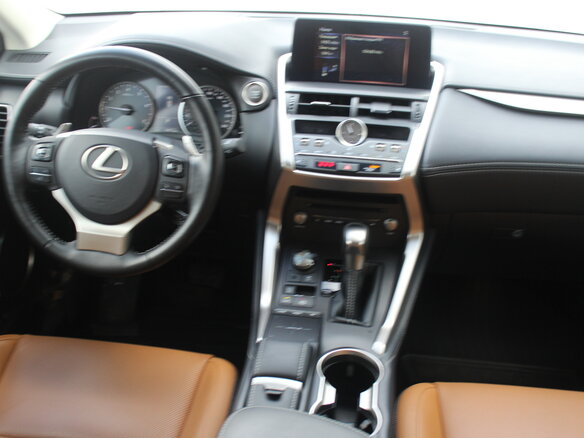 2019 Lexus NX 300 I Рестайлинг, белый - вид 5